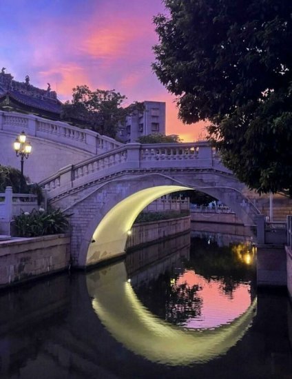 Мост-луна в Китае2.jpg